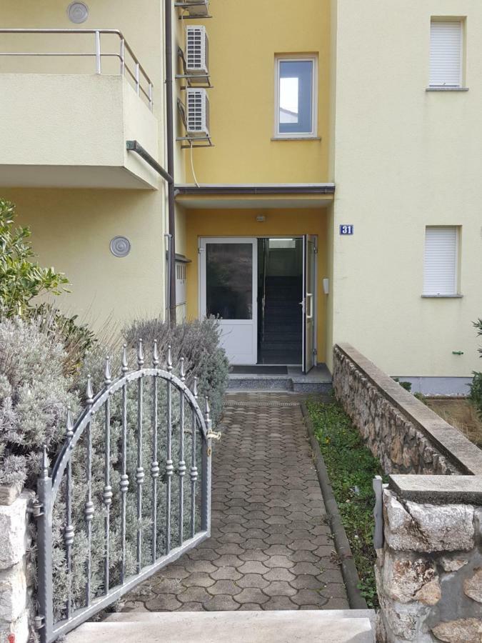 Apartment Koin Крк Экстерьер фото